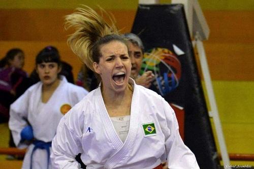 Associação Blumenau de karate é finalista em três categorias: melhor equipe, melhor técnico, com Vanderlei de Oliveira e melhor atleta, com Maike de Oliveira / Foto: Divulgação